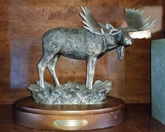 Moose bronze sculpture