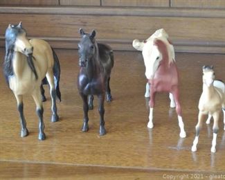 Breyer Molding Horses Collectibles