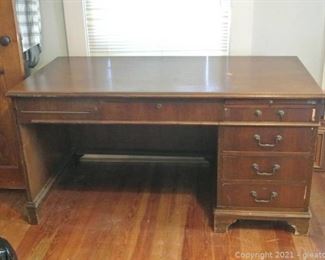 Large Desk