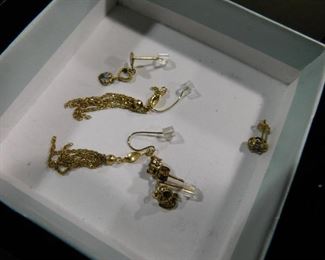 14k gold earrings