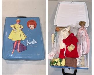 Vintage Barbie/Case/Clothing