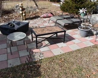 Outdoor furniture and lawn items