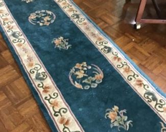 Beautiful Chinese inspired runner