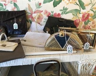 Vintage purses including Lee-Ann, etc, alligator others never been used
