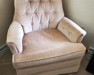 Very nice vintage arm chair / choice of 2