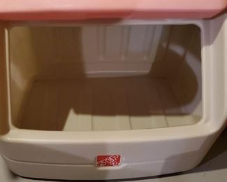 Step 2 toy box with bloks included