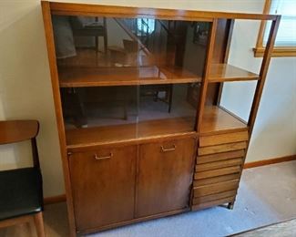 MCM American of Martinsville China Cabinet Gershun Louvre