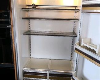 Subzero refrigerator retailed for $7000
NOT EVERYONE KNOWS BUT SUBZERO PRODUCTS ARE DESIGNED TO HAVE THEIR FRONT PANELS CHANGED TO BE UPDATED