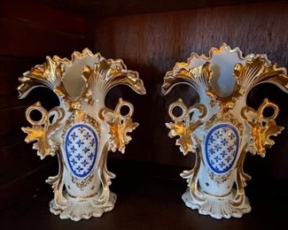 Lot#722 $195 Pair of Old Paris vases