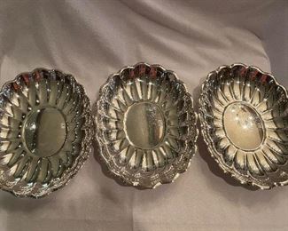 #38 $75 -3 Reed and Barton #110 "Holiday" oval silver plated bowls