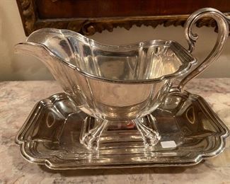 #66 $45 gravy boat and plate