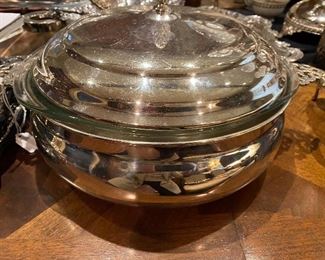 Lot#98 $35 round covered casserole with glass insert 