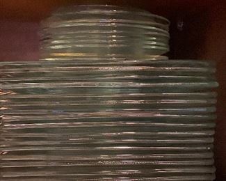Lot#440 $50-Set of 20 square glass plates