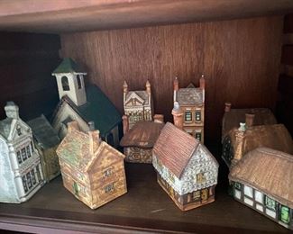 Lot#751 $150 lot of 11 small ceramic houses