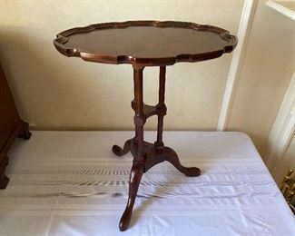 Lot#170 $295 Baker Furniture Oyster shell veneer scalloped table