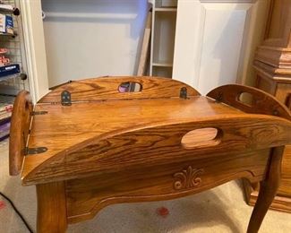 Hinged Oak Butlers Tray Table
26” x 18” (folded in) x 16” tall
32 1/2” x 25” (folded out)
Good condition.