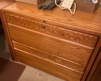 Wood Lateral Filing Cabinet
Locks & has key
Solid
3’ x 19” x 30” tall
Must be able to move and load yourself.