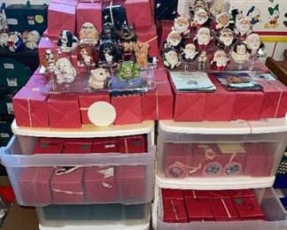 Face Pots by Kevin Francis of England