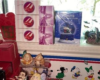 Wizard of Oz and Peanuts Collectibles
