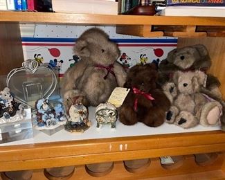 Real Fur Bears, Boyds Bears, Glass Frames