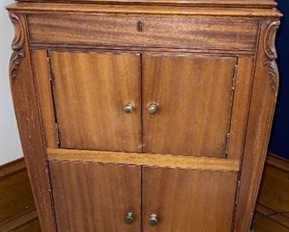 Oak Phonograph Empty Cabinet