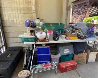 Large portable Da-Lite Projection Screen in Tote on wheels