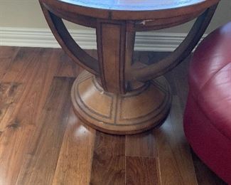 $125~ ROUND END TABLE 