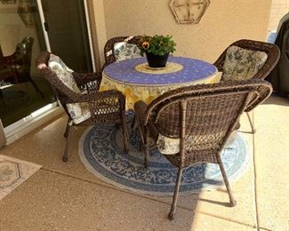 $290 ~PRECIOUS ROUND TABLE AND FOUR CHAIRS 