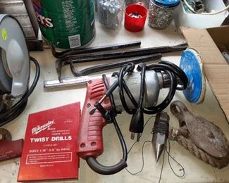 Corded power drill