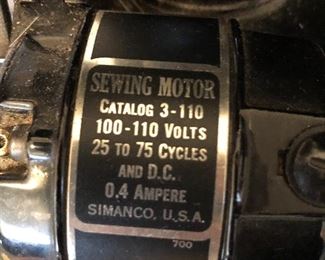 Singer featherweight 3-100