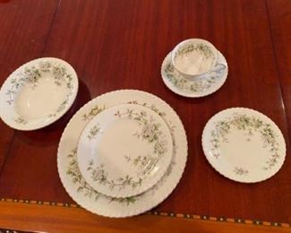 22-$400	Set of Franconia “Hawthron”Bavaria Germany 71 pieces 
12 dinner plates, 14 salad plates, 12 soup bowls, 12 B&B, 11 cups and saucers, 8 serving pieces
