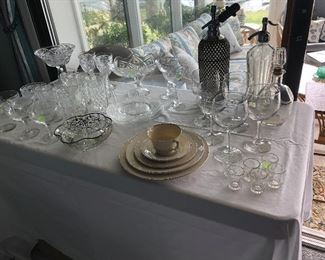 Misc. Crystal. "Syracuse Nimbus Platinum" (Old Ivory) 8 Dinner Plates, 4 Salads, 4 soups, 8 desserts, 2 saucers and 1 cup