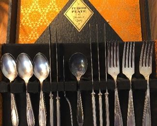 Silverplate by Oneida Community