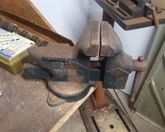 Littlestown Vise  Anvil 