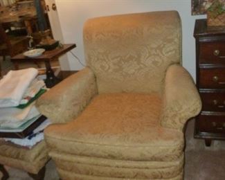 Nice vintage chair w/ottoman