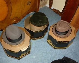 Vintage hats in boxes