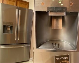 Kenmore Stainless Side By Side Fridge with Door Icemaker