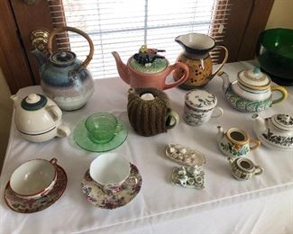 Teapots, china tea cups/saucers, children's tea sets