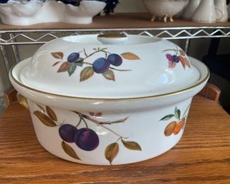 Royal Worcester Evesham