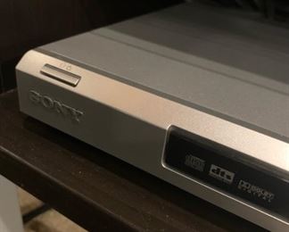 Sony CD/DVD Player