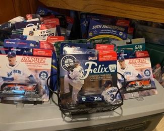 Sports Memorabilia, Mariners Memorabilia, MLB