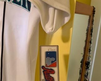 Mariners Signed Jersey with Tags
