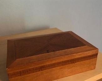 jewelry box