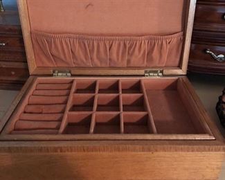 Vintage Jewelry Box