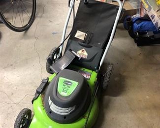 green works lawn mower