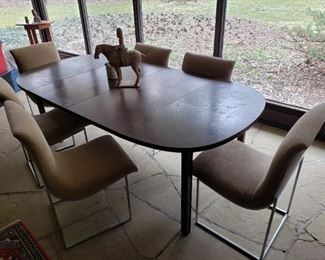 MID-CENTURY SET OF 6 MILO BAUGHMAN CHAIRS, SOLID WOOD TABLE MAKER UNKNOWN