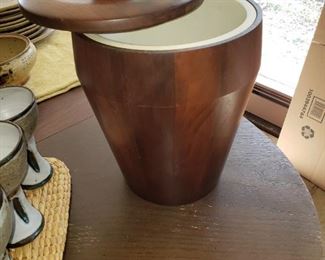 MID-CENTURY WALNUT ICE BUCKET