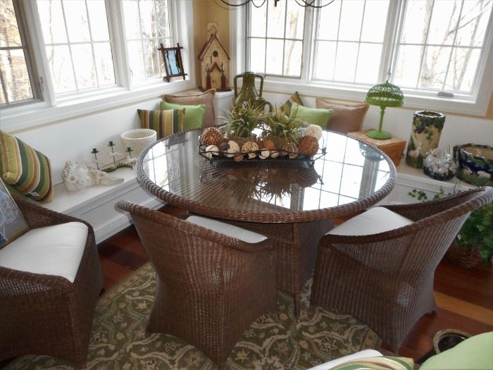 72" Poly Wicker Table with 4 Chairs