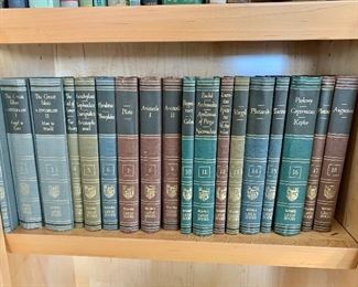 $75 - Set of 18 vintage books #2