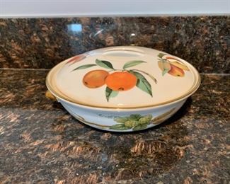 $30 - Royal Worchester made in England. Oven to table ware Design "Evesham" round  casserole with lid #3; 3 1/2" H x  9' diameter. 